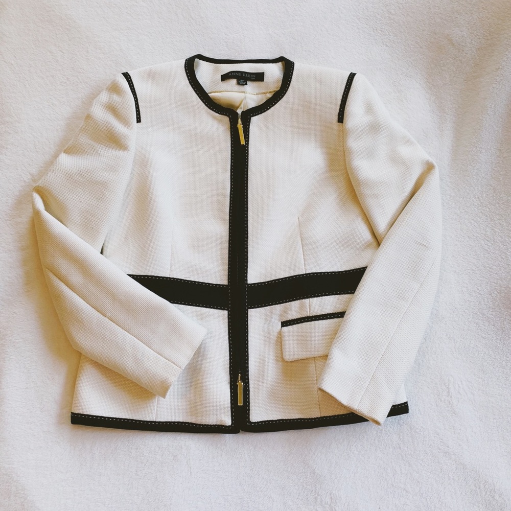 Anne Klein White Tweed Blazer Jacket